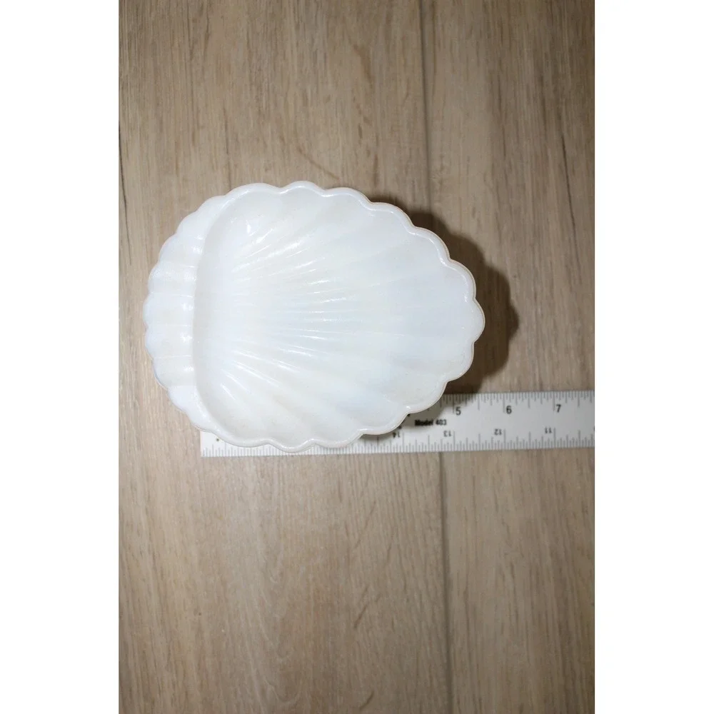 VTG Milk Glass Shell Soap Dish Ornate Silver Pedestal‎ Base Trinket Bowl